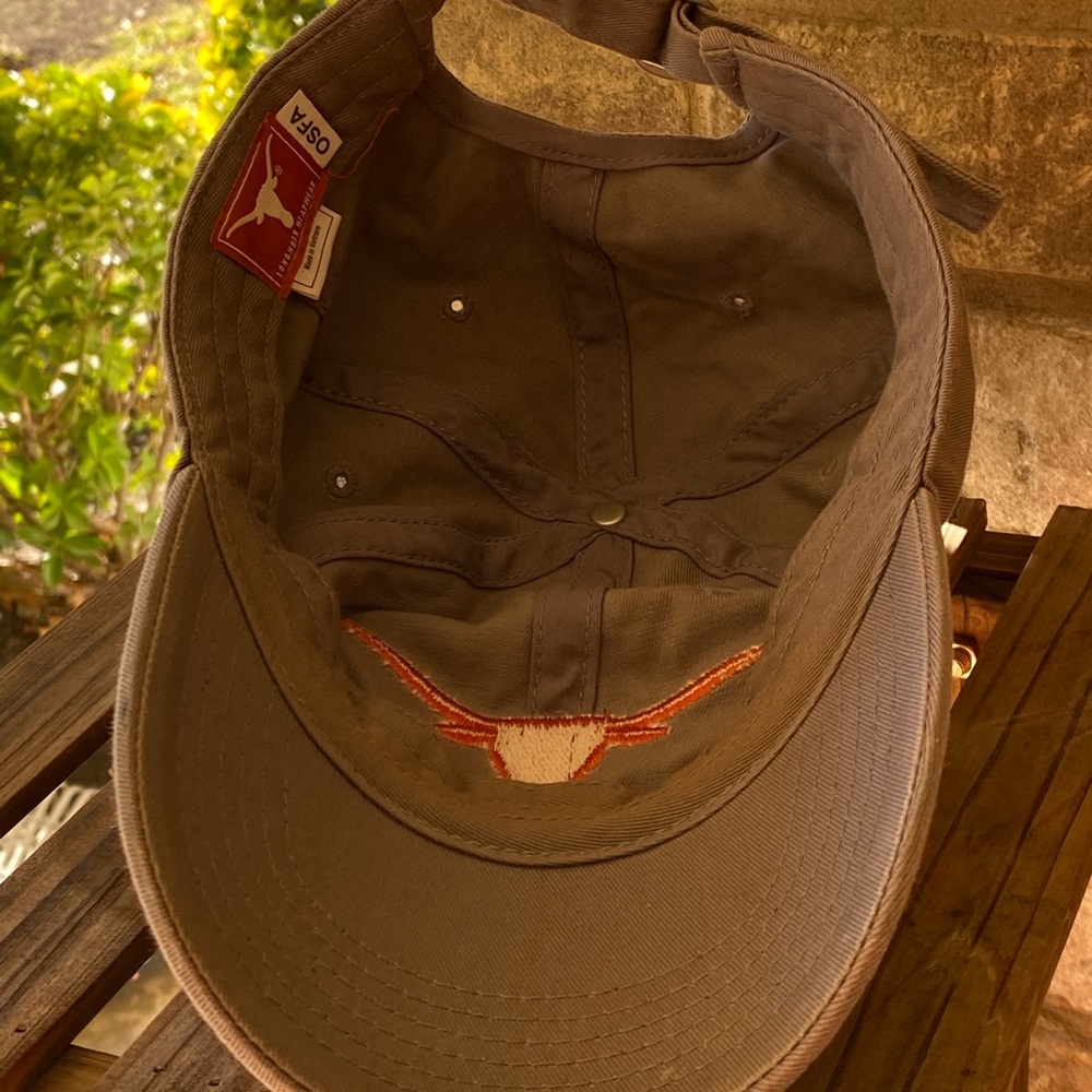 UT hat - Picture 3 of 5